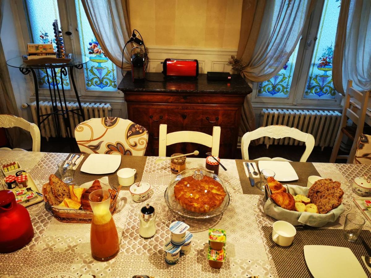 La Chasse Royale Hotel Plailly Luaran gambar