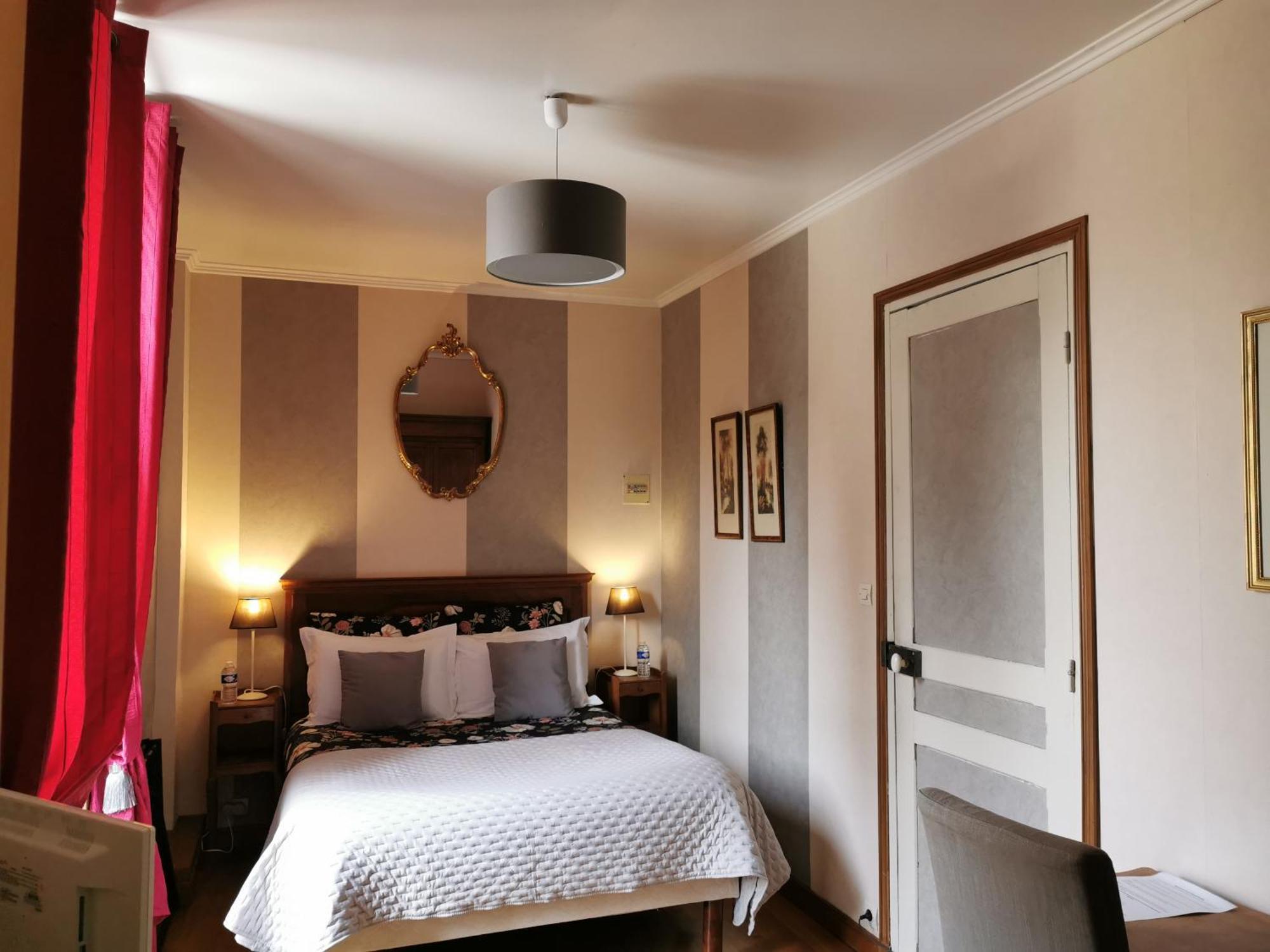 La Chasse Royale Hotel Plailly Luaran gambar